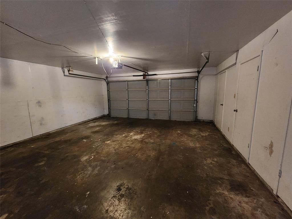 Oakland Park Estates - Residential Lease