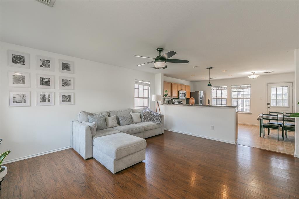 8025 Hidden Oaks Drive