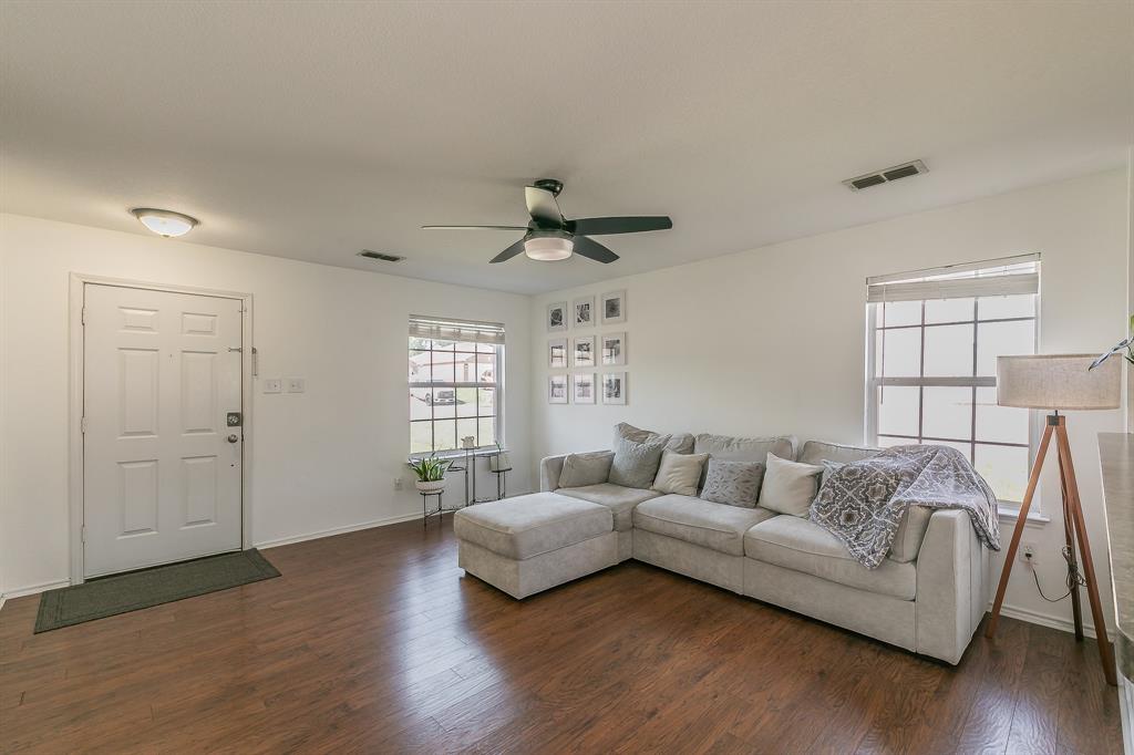 8025 Hidden Oaks Drive
