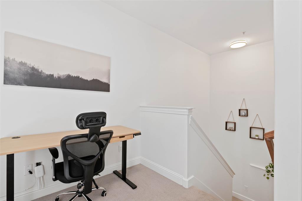 Villas Lindell Ave - Residential