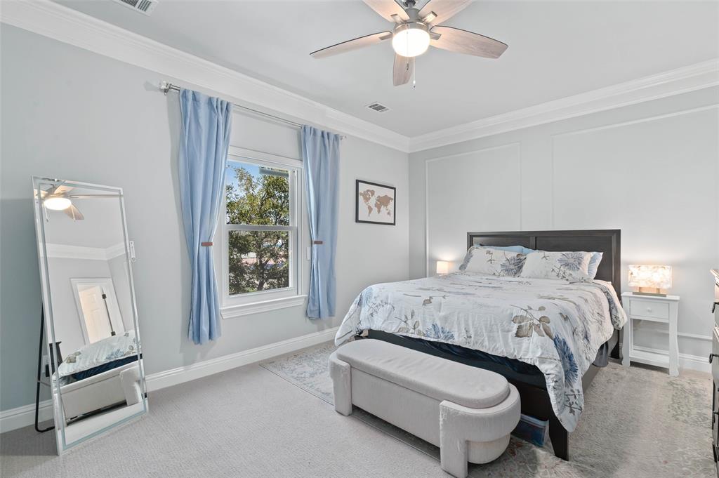 Villas Lindell Ave - Residential