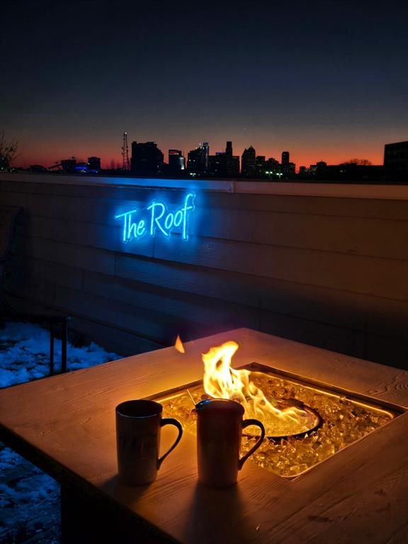 Villas Lindell Ave - Residential