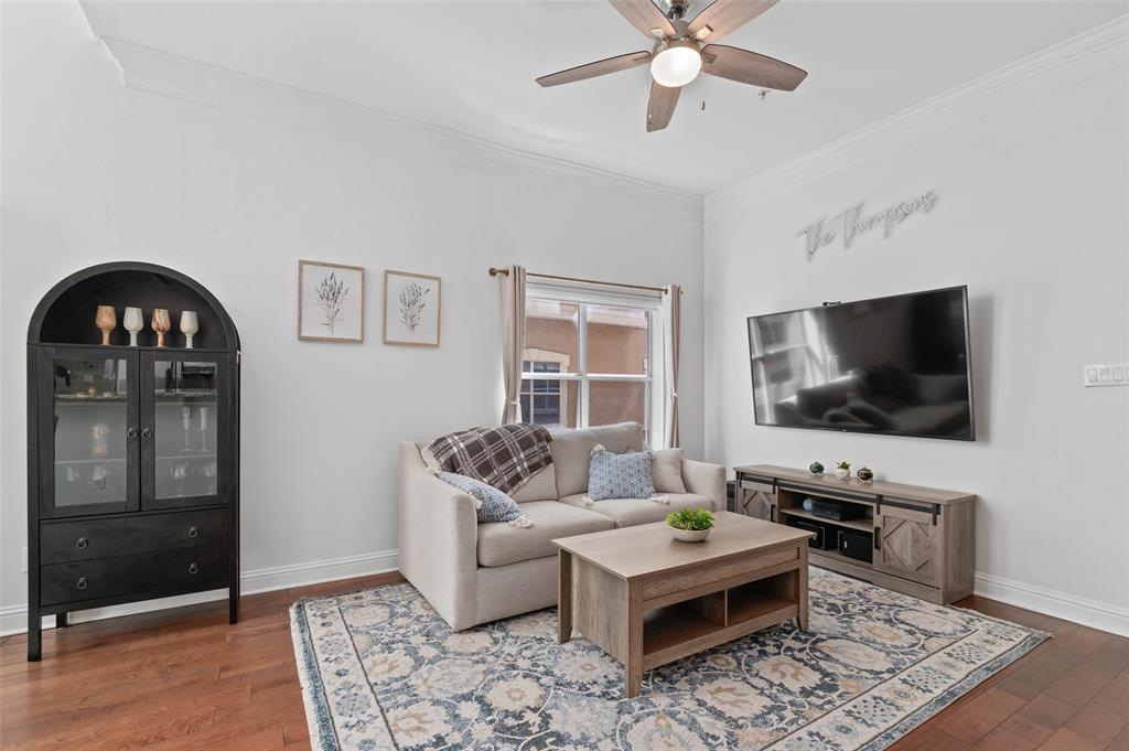 Villas Lindell Ave - Residential