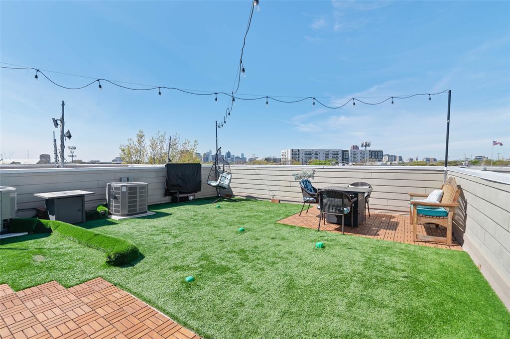 Villas Lindell Ave - Residential