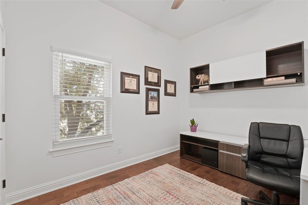 Villas Lindell Ave - Residential