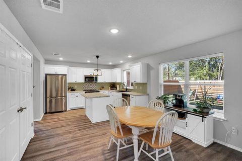 Tiny photo for 731 E Brown Street, Cleburne, TX 76031 (MLS # 21099013)