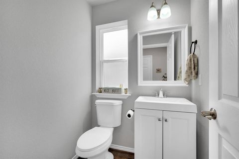 Tiny photo for 731 E Brown Street, Cleburne, TX 76031 (MLS # 21099013)