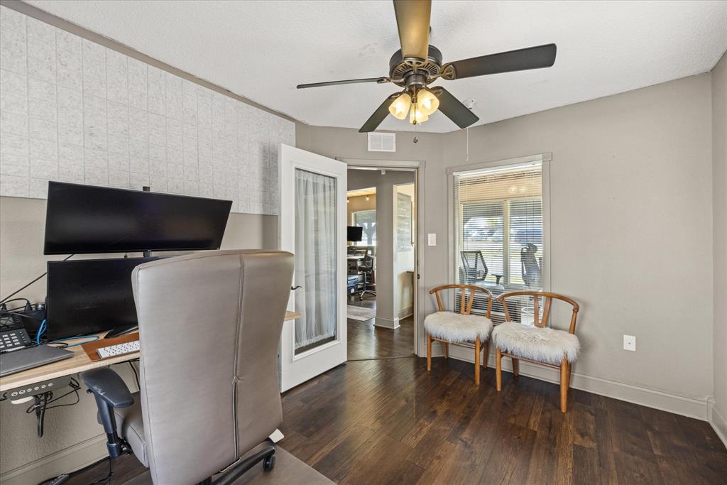 Shannons Run Ph One - Commercial Sale