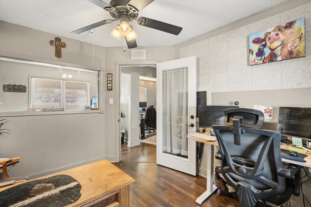 Shannons Run Ph One - Commercial Sale