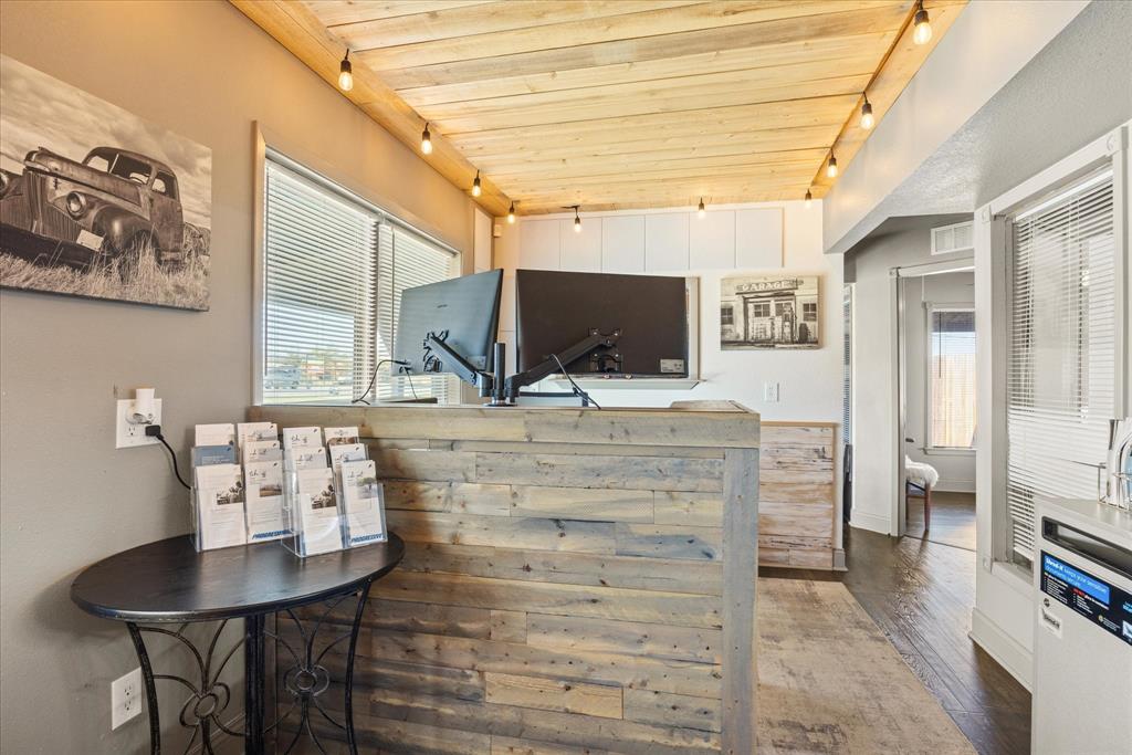 Shannons Run Ph One - Commercial Sale