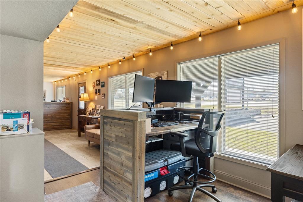 Shannons Run Ph One - Commercial Sale