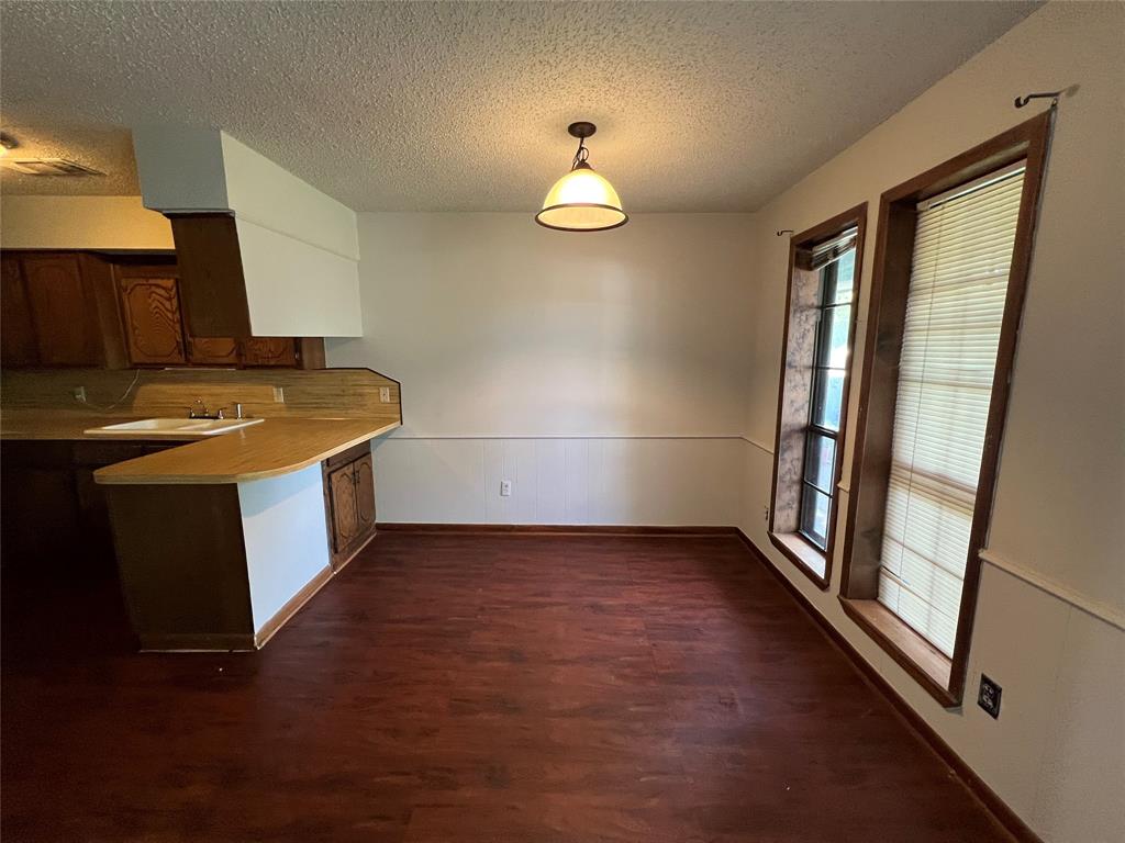 411 W Pelton Street B