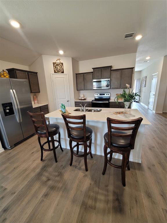 Riverfield - Residential Lease