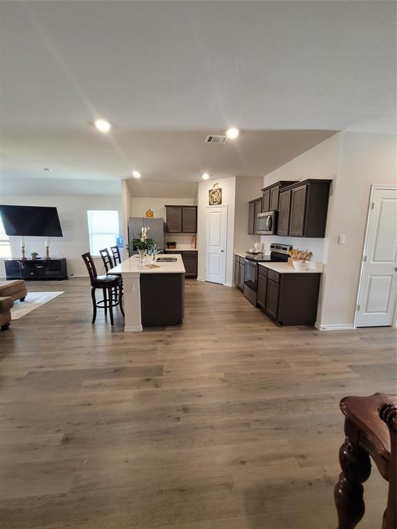 Riverfield - Residential Lease