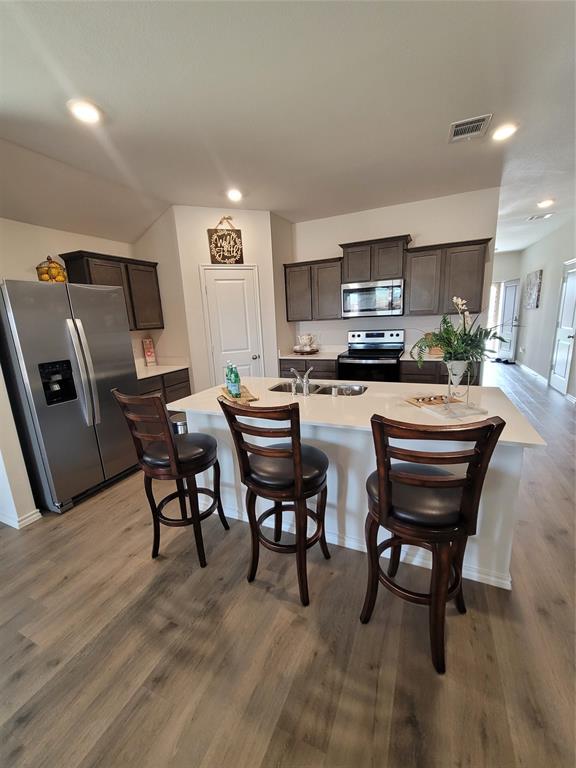 Riverfield - Residential Lease