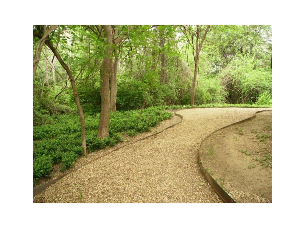 River Oaks Condo - Residential Lease