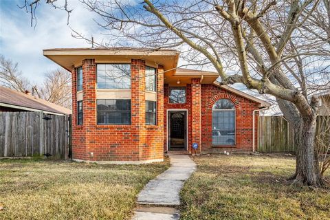 2540 Winter Oak Street Dallas TX 75227