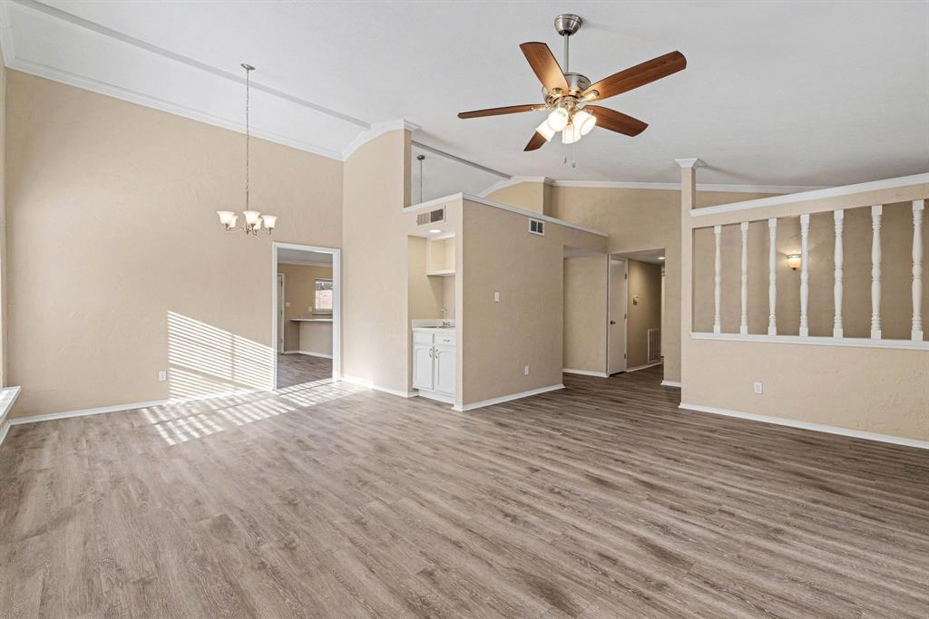 3024 Yorkshire Court