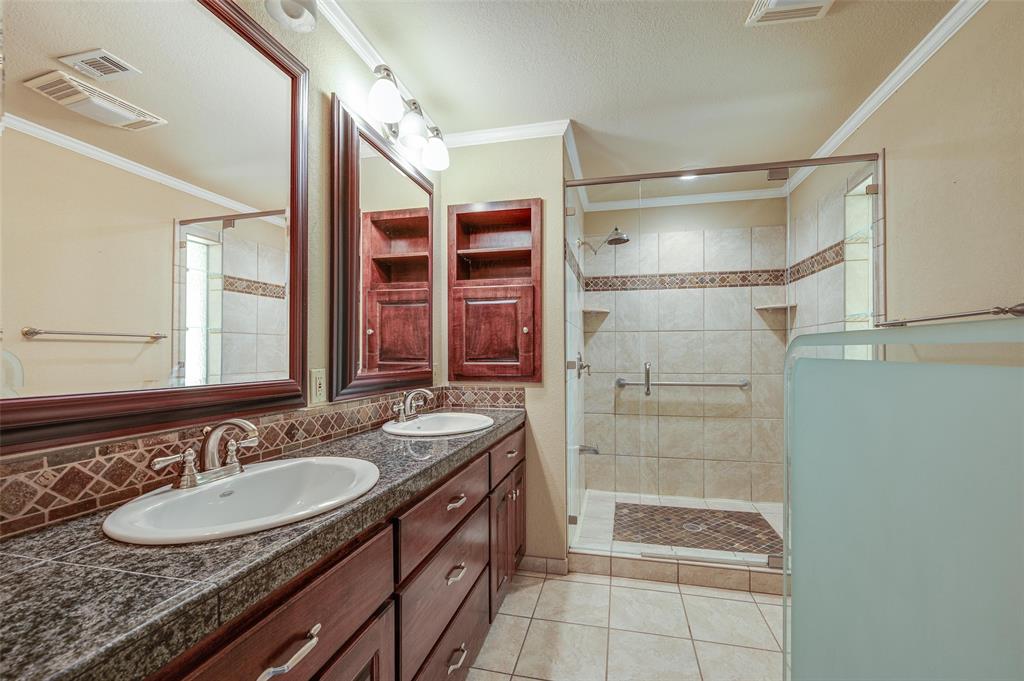 Oak Crest Hills - Residential