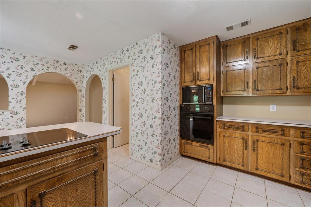 Oak Crest Hills - Residential