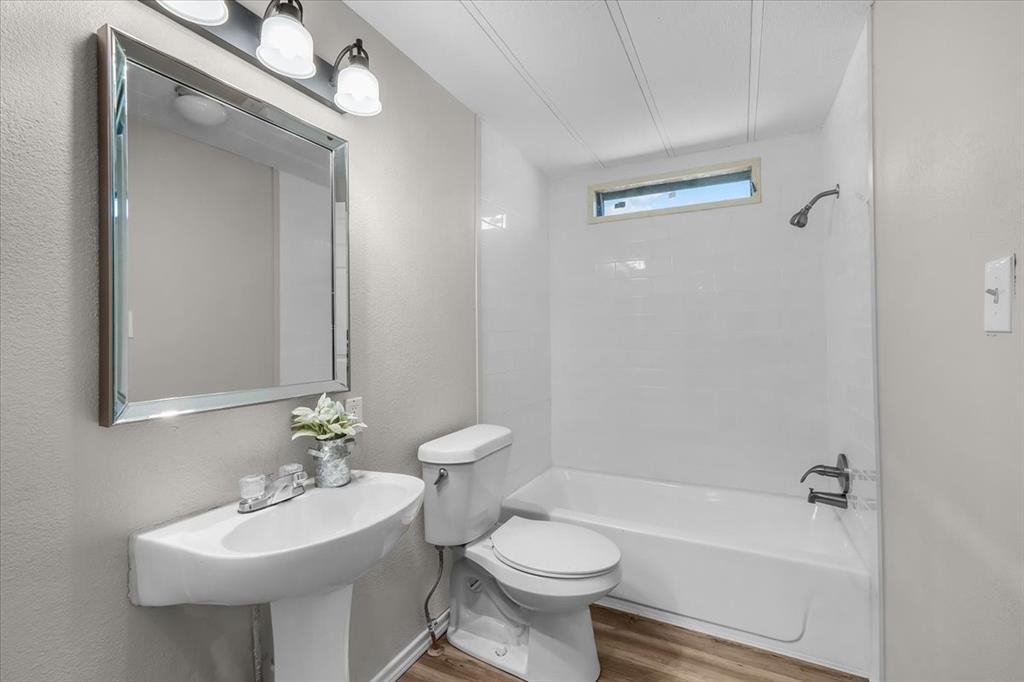 Canyon Creek III - Residential