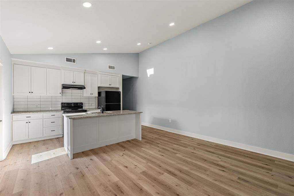 711 4th Street