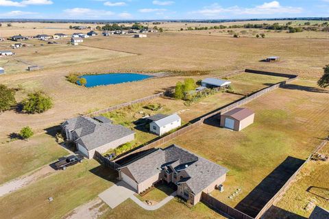 A home in Terrell