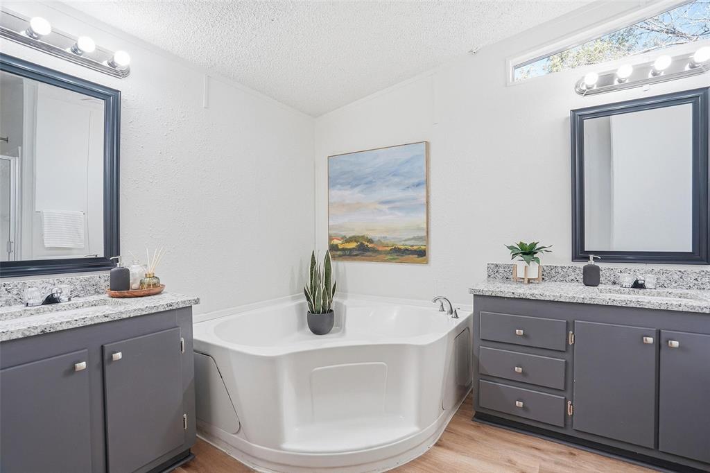 Lake Granbury Estates - Residential