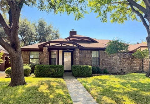 Photo of 569 Grace Lane, Coppell, TX 75019 (MLS # 21398047)