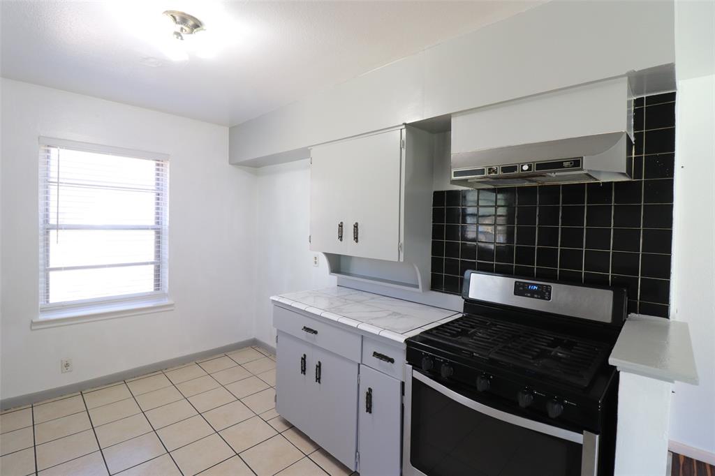 Cloverdale 05 - Residential