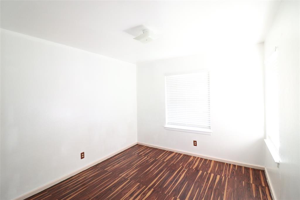 Cloverdale 05 - Residential