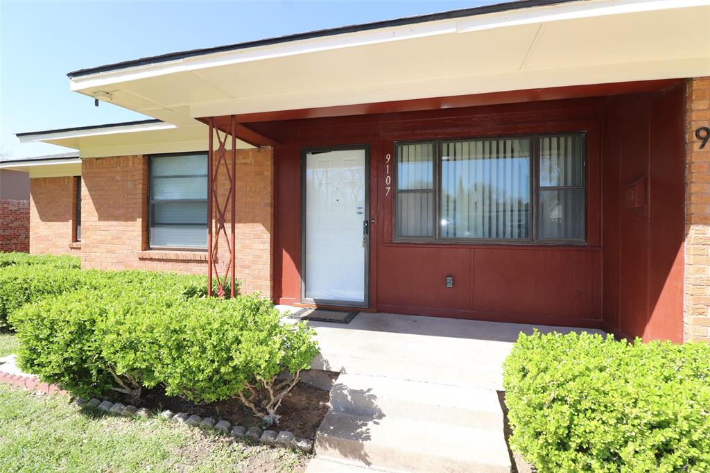 Cloverdale 05 - Residential