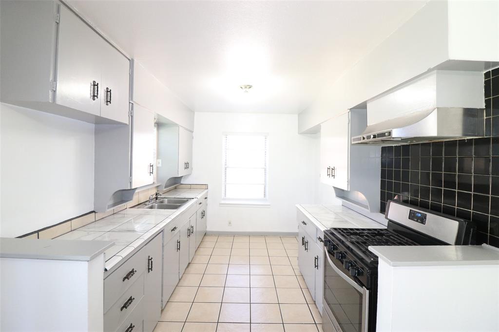 Cloverdale 05 - Residential