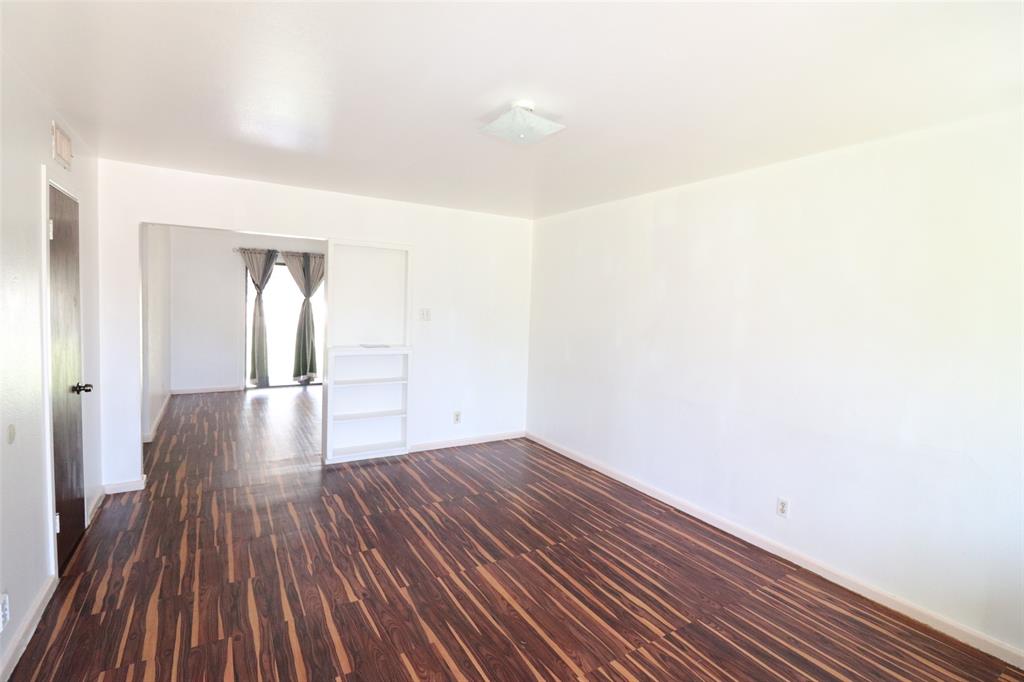 Cloverdale 05 - Residential