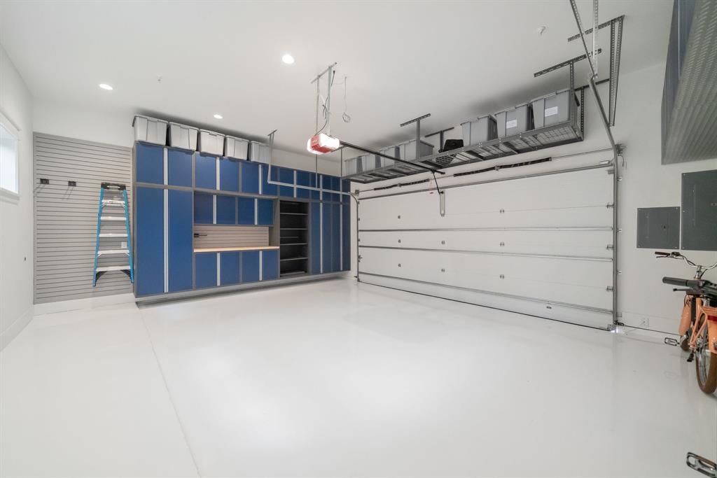 Garden Dist & Brownstones - Residential