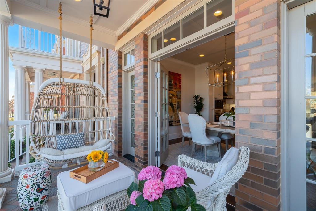 Garden Dist & Brownstones - Residential