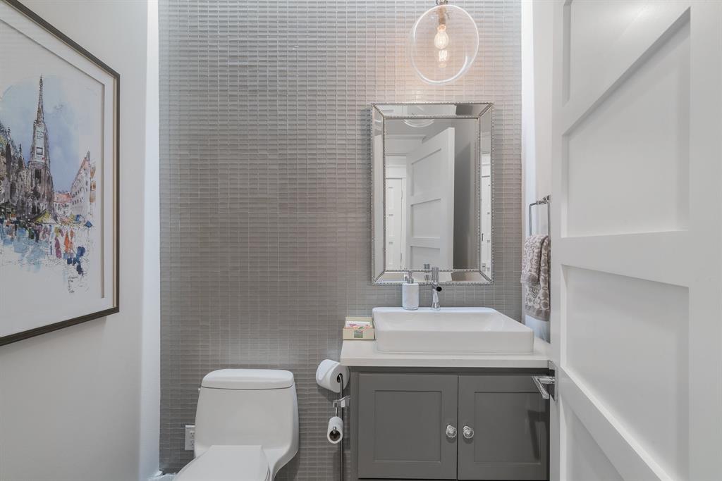 Garden Dist & Brownstones - Residential