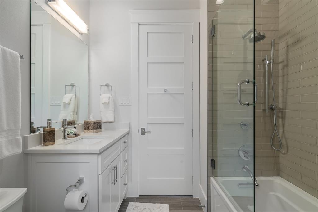 Garden Dist & Brownstones - Residential