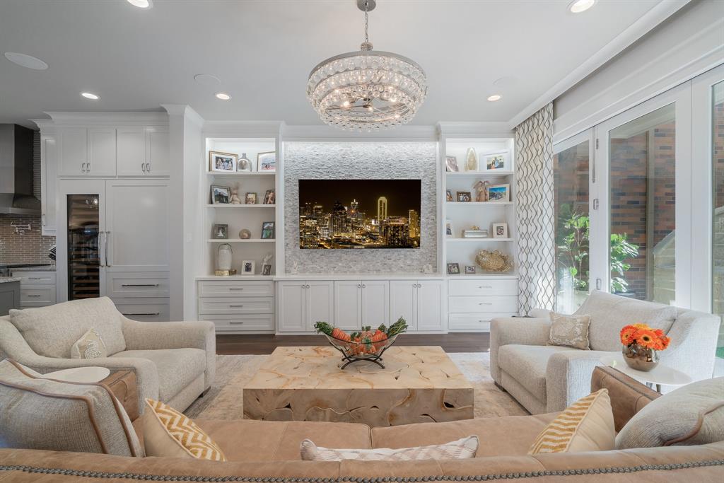 Garden Dist & Brownstones - Residential