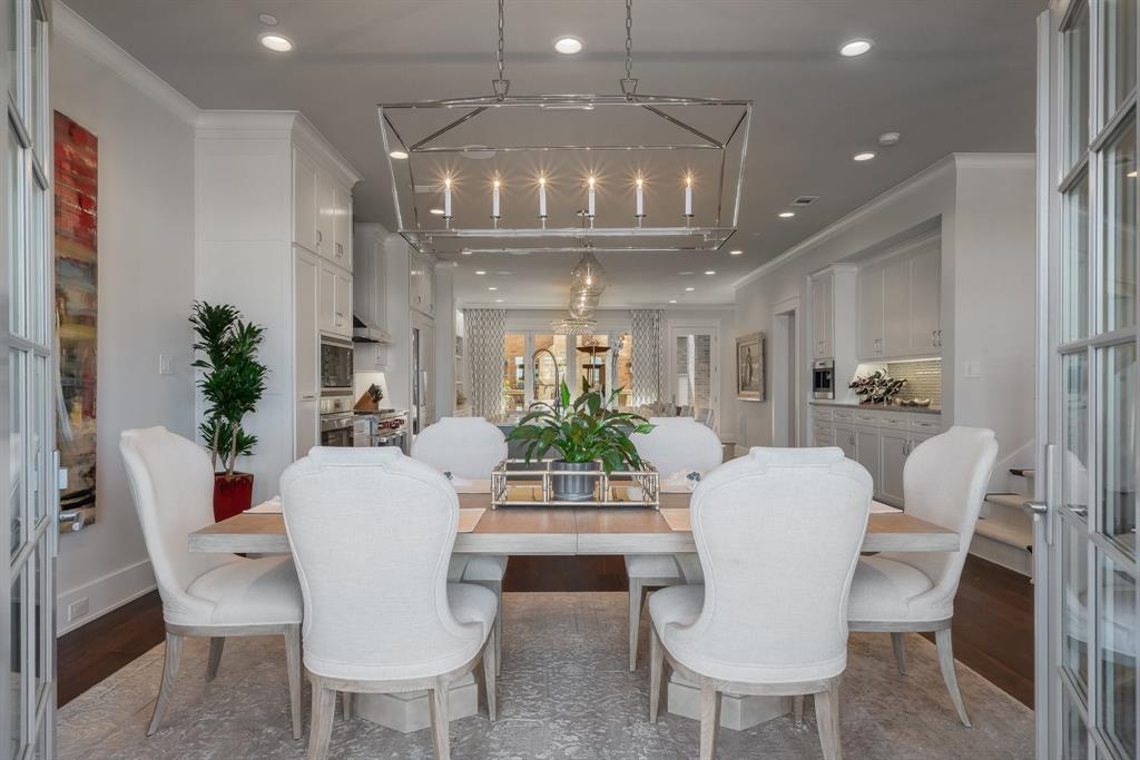 Garden Dist & Brownstones - Residential