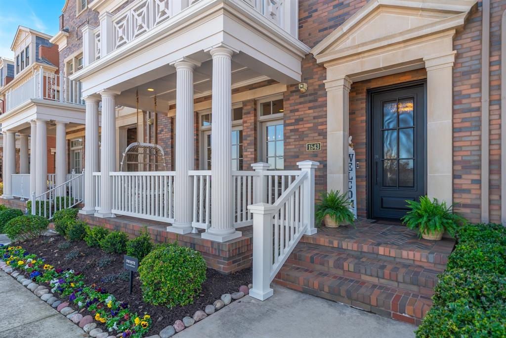 Garden Dist & Brownstones - Residential