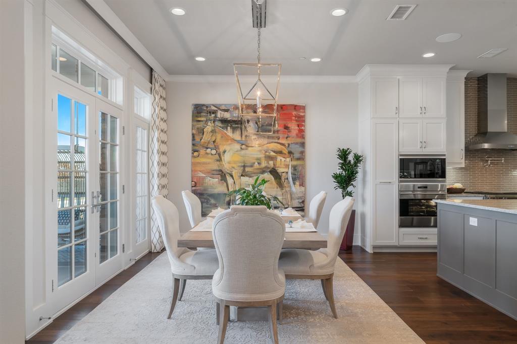 Garden Dist & Brownstones - Residential