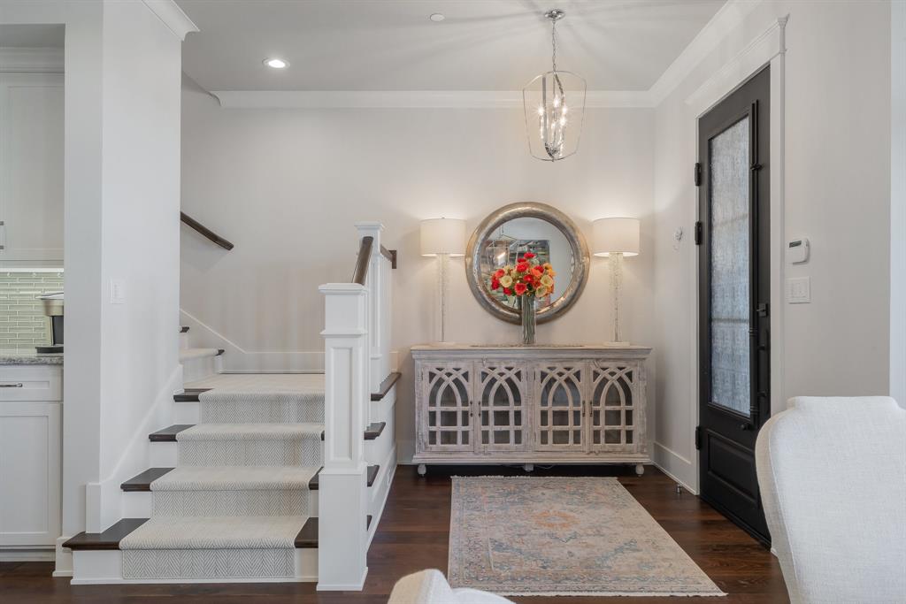 Garden Dist & Brownstones - Residential