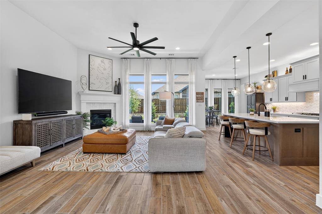 2209 Moore Valley Drive