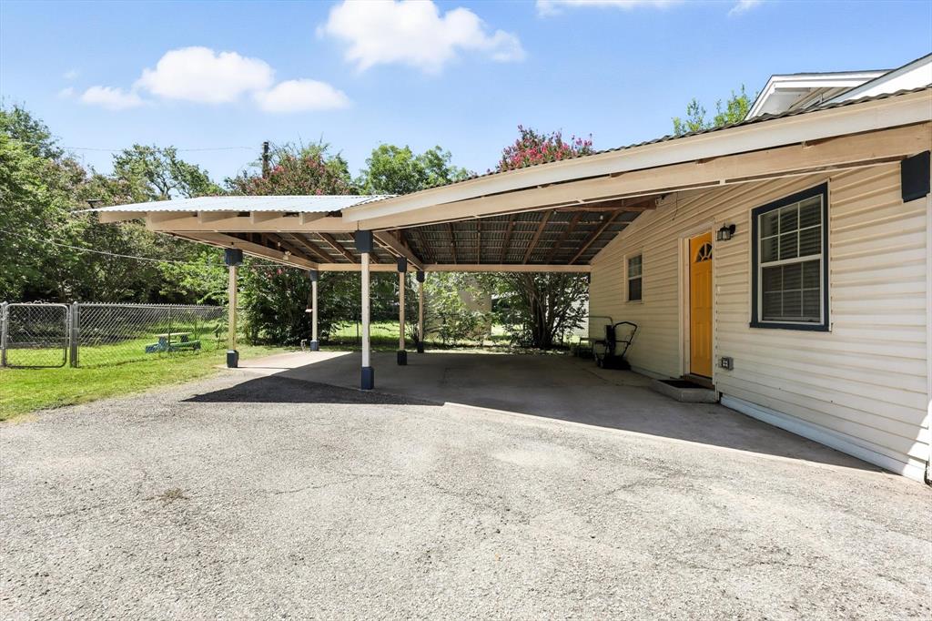 University-Rev - Residential