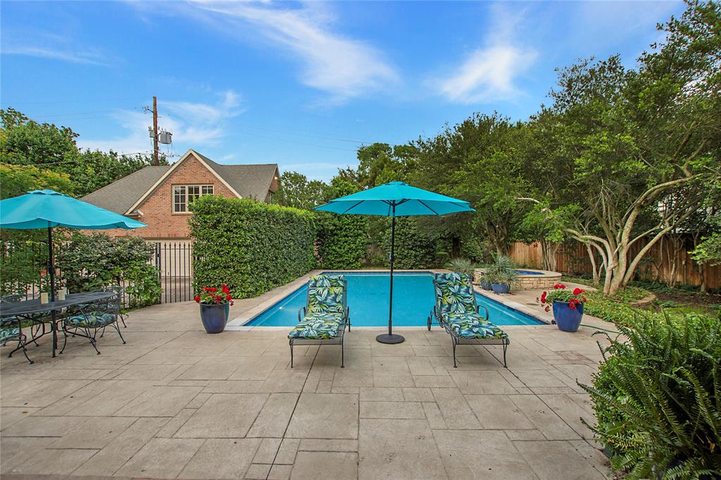 St Andrews Place 1st Inst - Residential