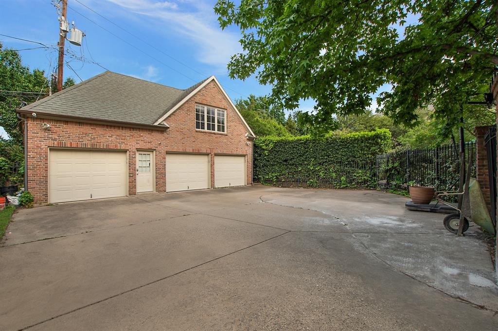 St Andrews Place 1st Inst - Residential