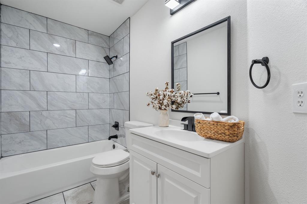 Chapel Creek - Residential