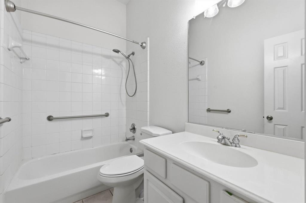 Cypress Point Estate Ph I - Residential