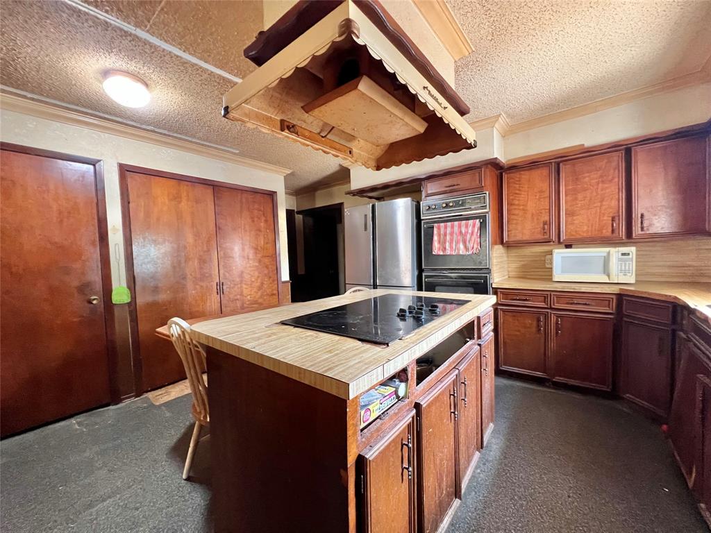 130 Calhoon Cove